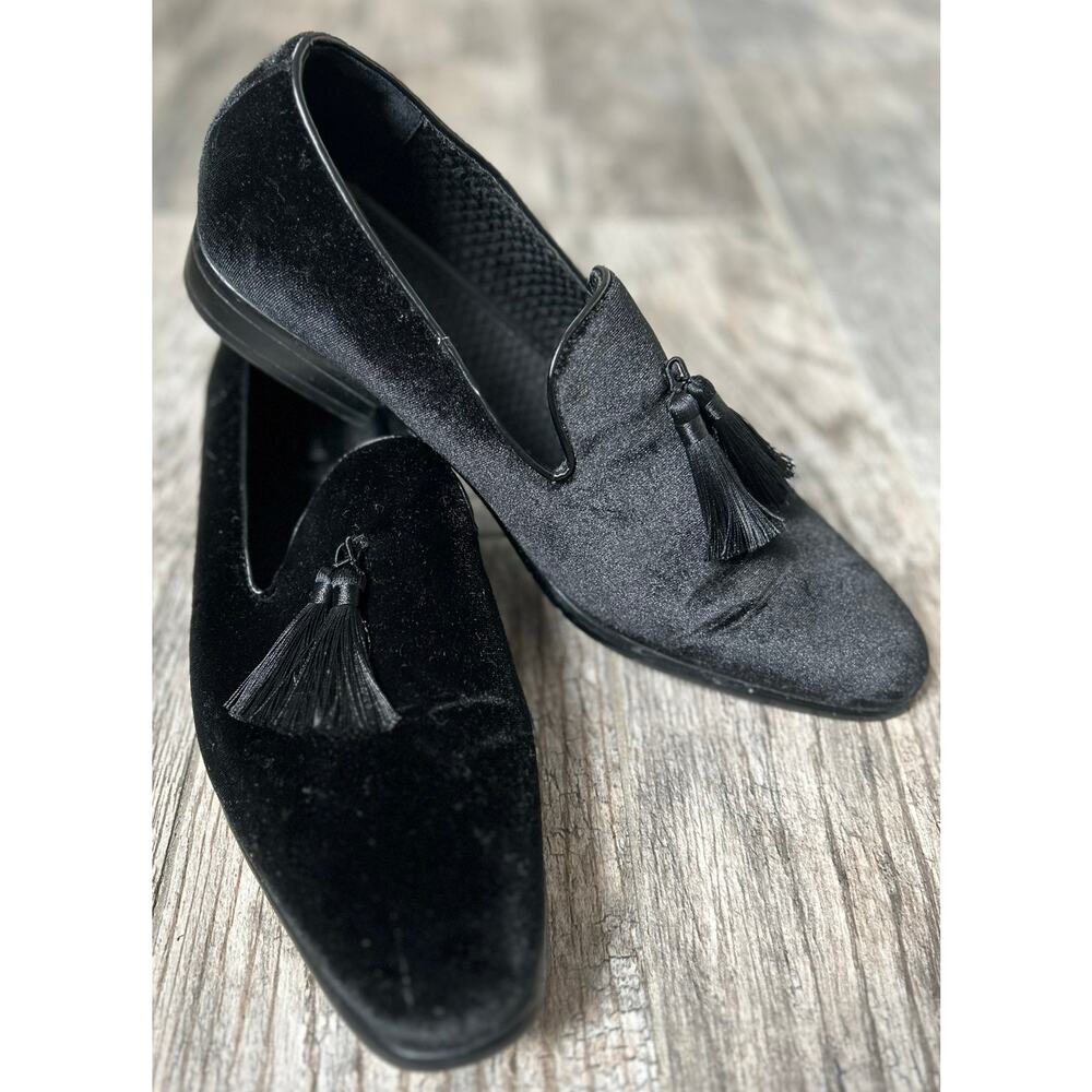 Men’s Carlo Morandi Tasseled Black Velvet Loafers Size 12